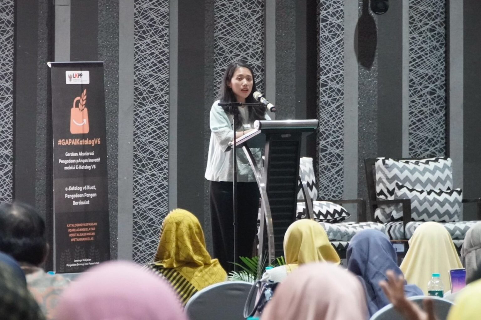 Apresiasi Penerapan Katalog Elektronik, Puteri Komarudin Ajak UMKM Ikut Manfaatkan