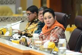 Banyak Lahan Tak Bisa Ditanami, Titiek Soeharto Pertanyakan Langkah Konkret Menteri Amankan Nasib Petani