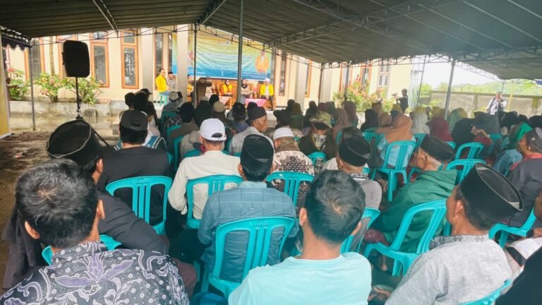 DPR Salurkan Bantuan Stimulan Perumahan Swadaya Untuk Warga Lombok