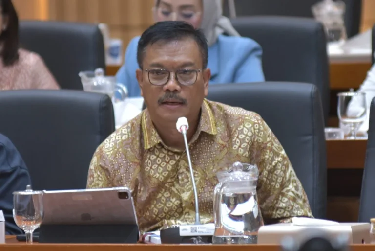 Lagi-Lagi Ada Laporan THR Tidak Terbayar, Negara Kalah oleh Perusahaan Nakal