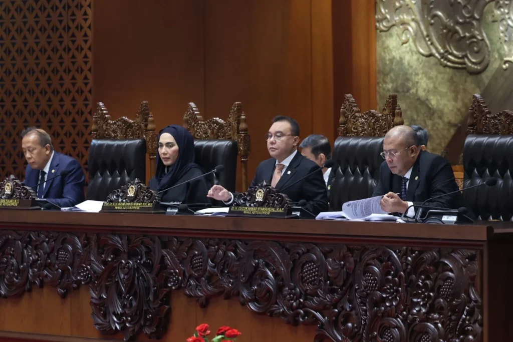 Paripurna DPR Sahkan RUU Polri, Perkuat Pengawasan dan Profesionalisme Kepolisian