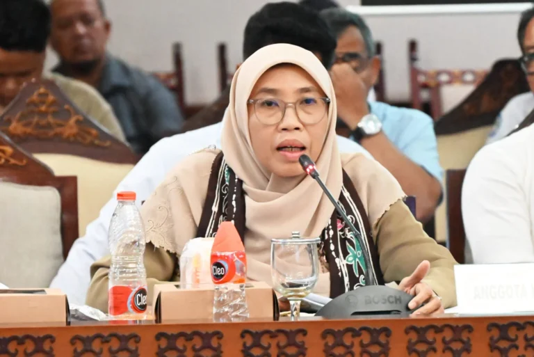 Nakes dan Relawan di Wilayah Bencana Juga Perlu Dukungan Psikososial