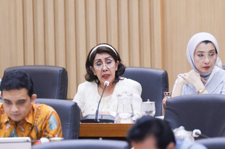 Tutik Kusuma Wardhani Ingatkan Ancaman ISPA Akibat Karhutla, Anak-anak Harus Dilindungi